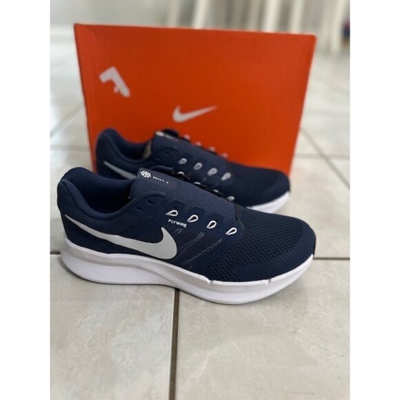 Nike RunSwift 3 Modnight Navy Blue Flywire DR2695-401 Running Sneakers 9.5 SEE - Picture 1 of 8
